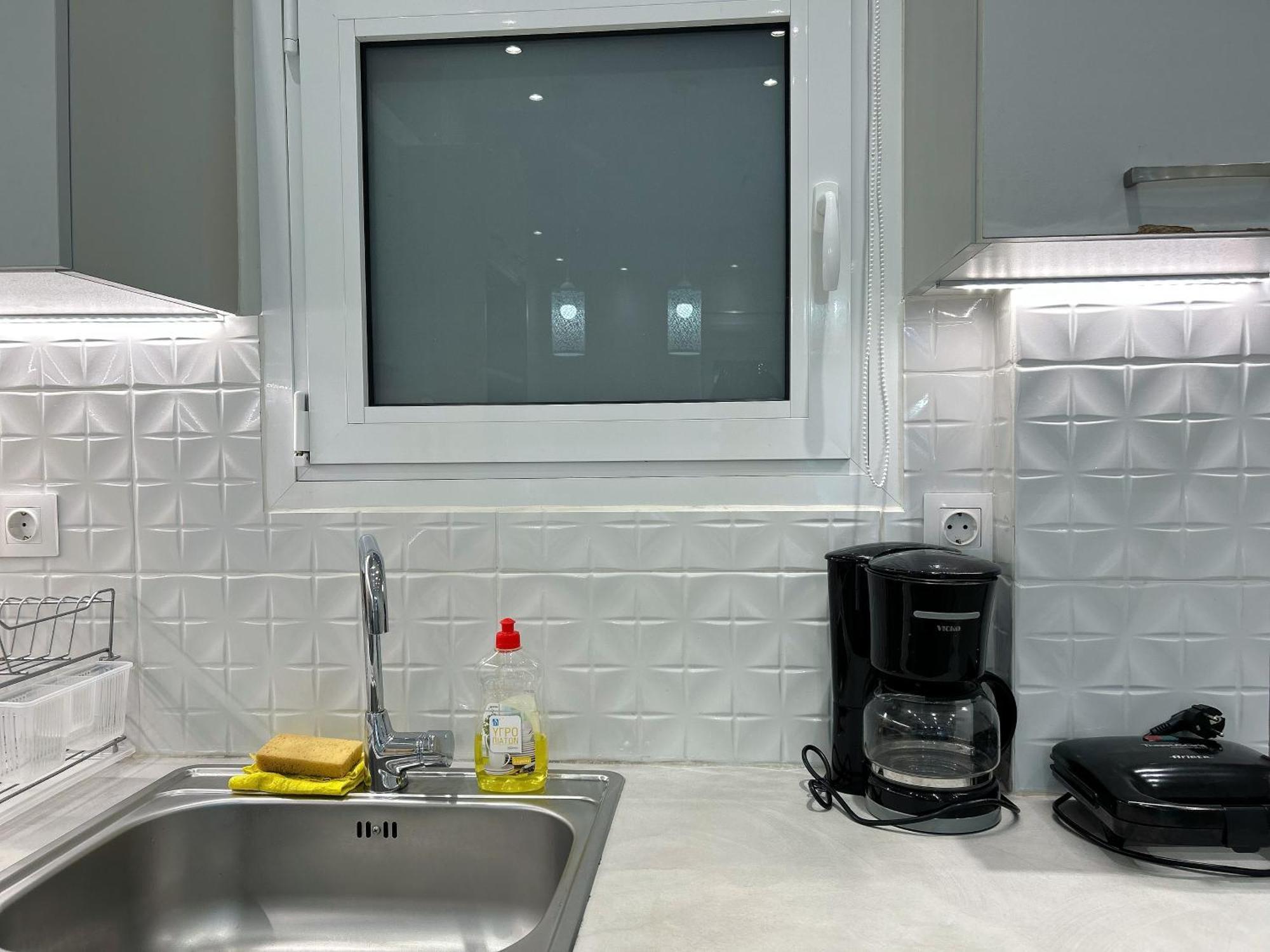 Near Acropolis New 2 Bedrooms Apt In Koukaki Atenas Exterior foto