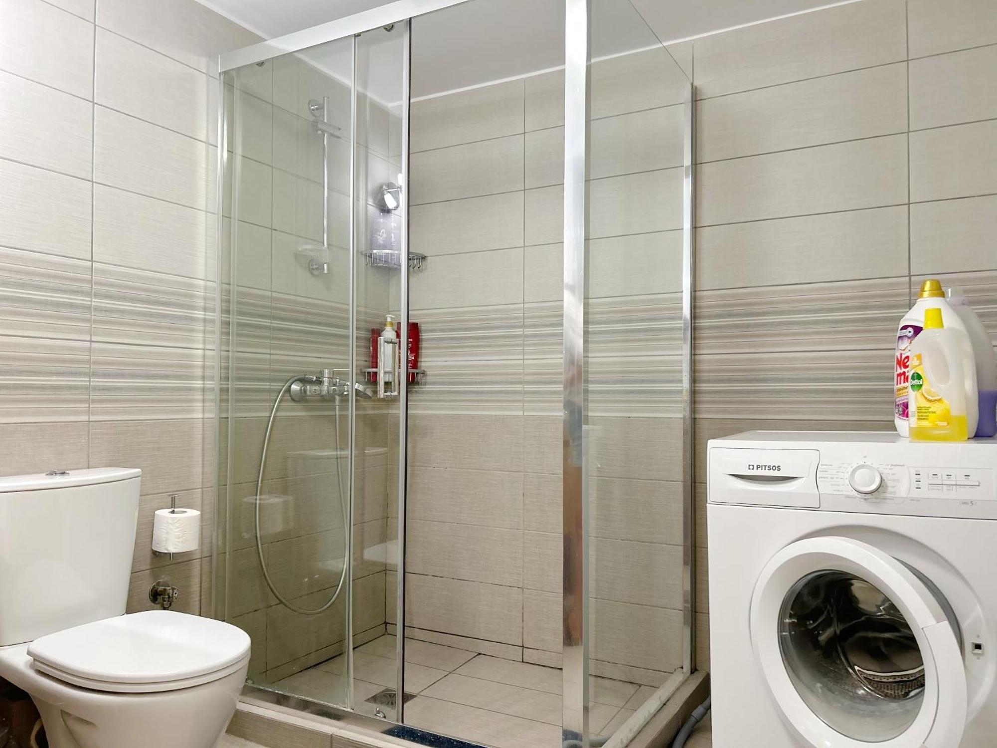 Near Acropolis New 2 Bedrooms Apt In Koukaki Atenas Exterior foto